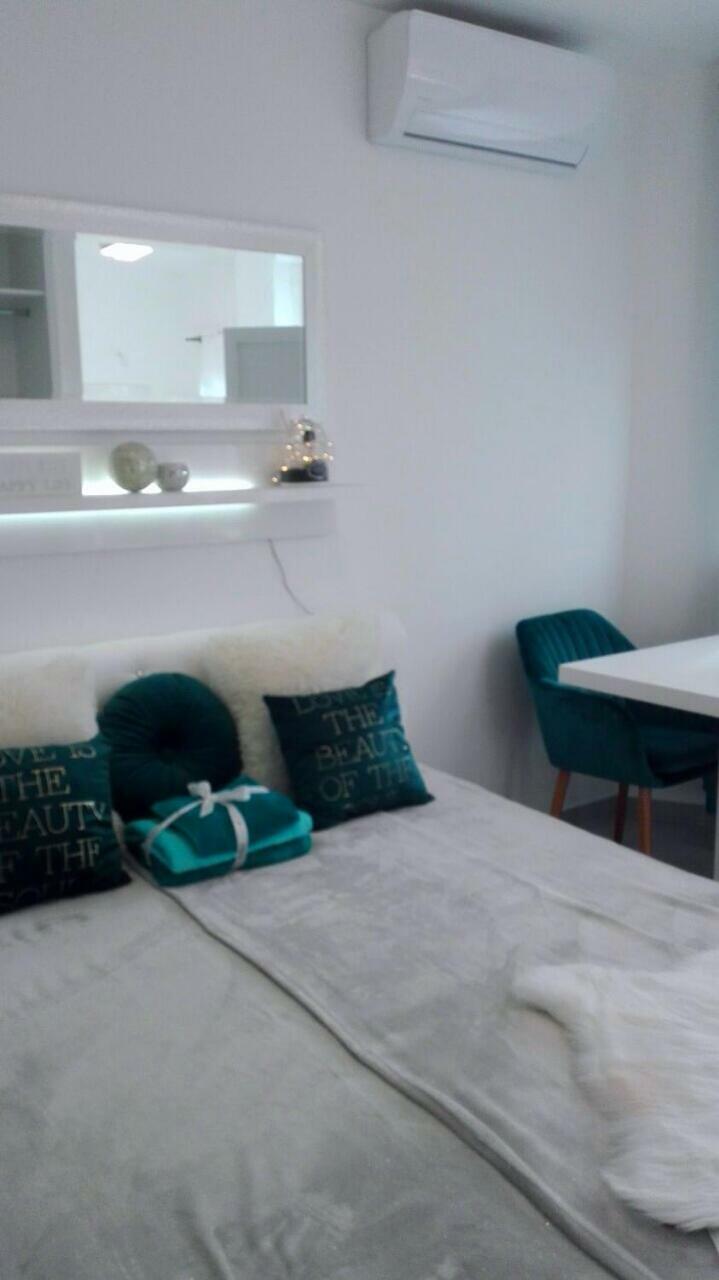 Studio Apartman Vortex Fažana エクステリア 写真